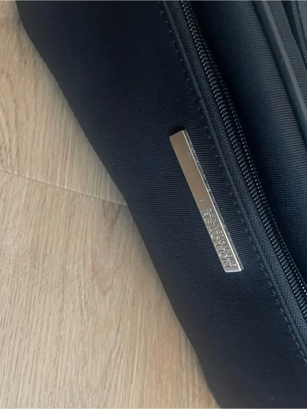 Kenneth Cole Reaction dual compartment toiletry travel bag
